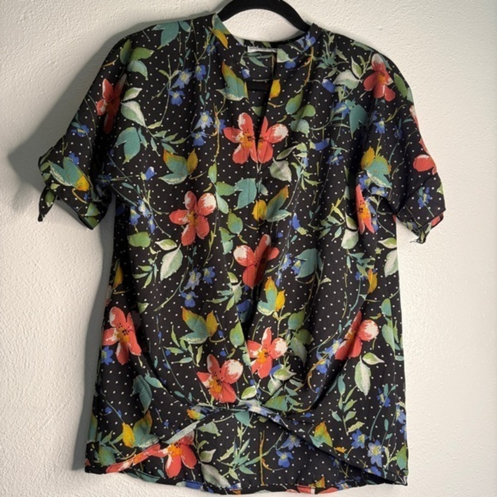 Cha Cha Vente Polka Dot & Floral Relaxed Top. Sz PS.